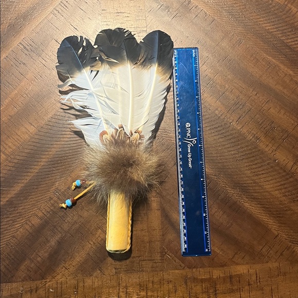 Native American Smudging Fan - Picture 4 of 5